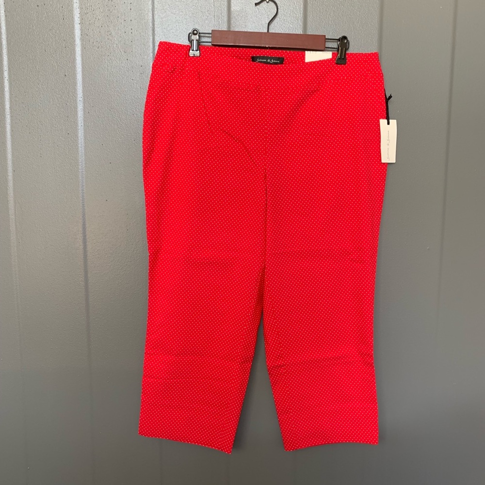 Women's Plus Red/White Polka Dot Trouser Capri